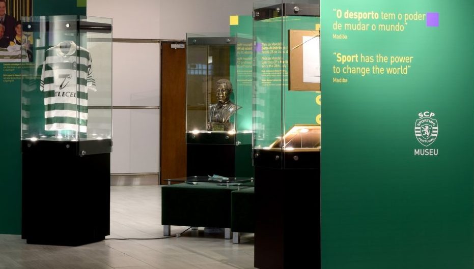 Exposição Evocativa do Centenário de Nelson Mandela