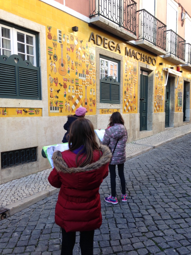 Peddy-paper no Bairro Alto