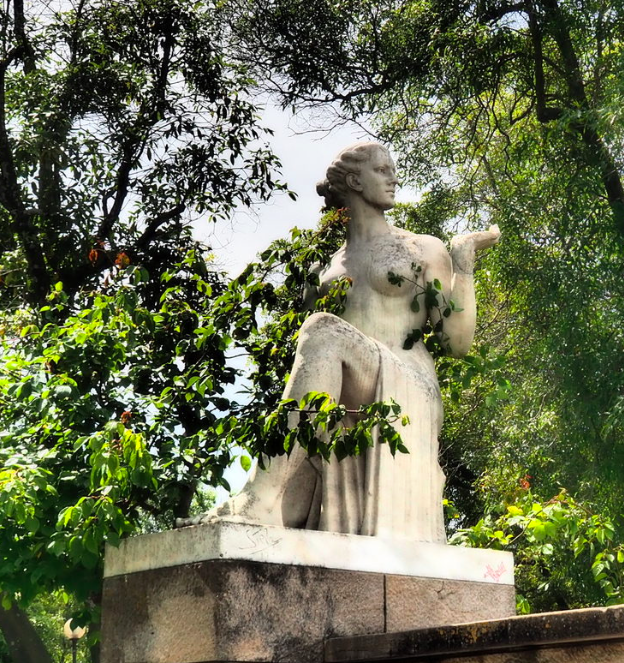 Mitologia Clássica no Parque Eduardo VII e Estufa Fria