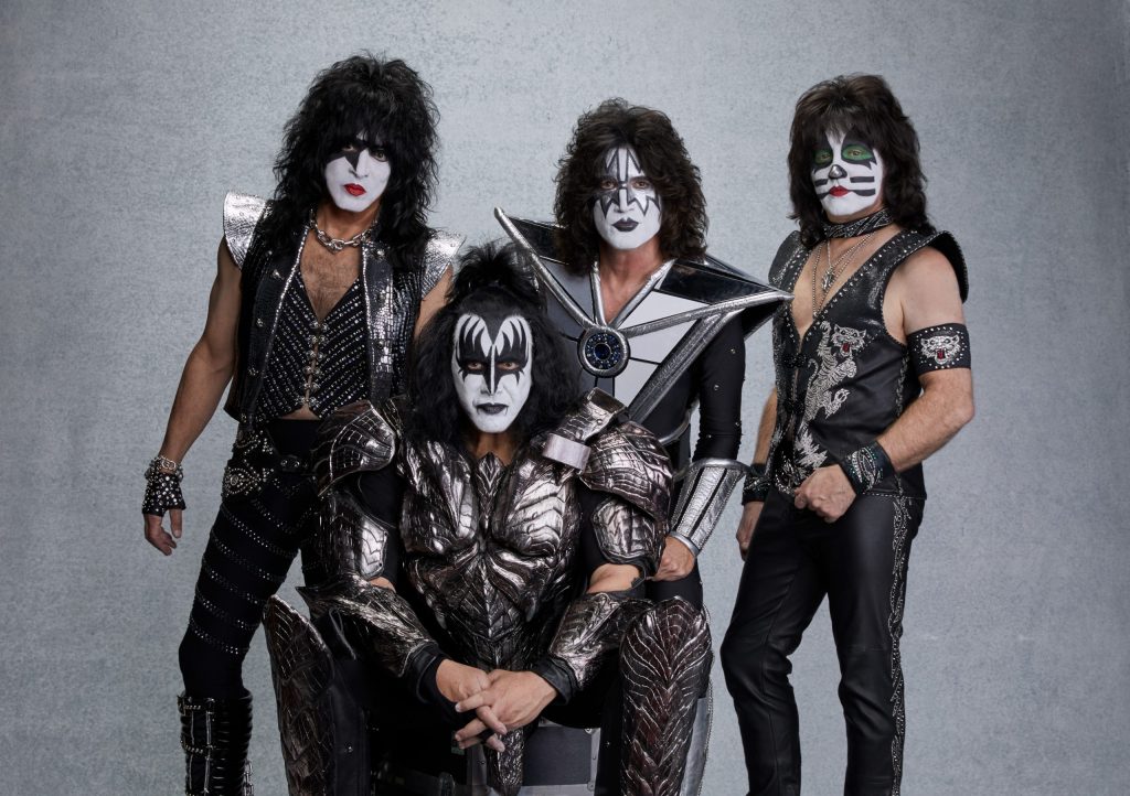 Kiss – adiado