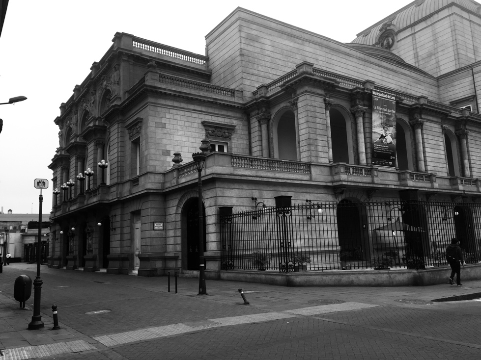 Os 100 anos do Teatro Municipal de Lima