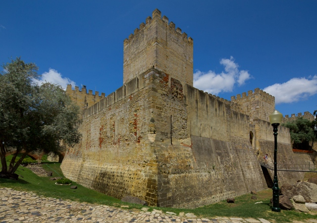 Descobrir as formas e feitios do Castelo