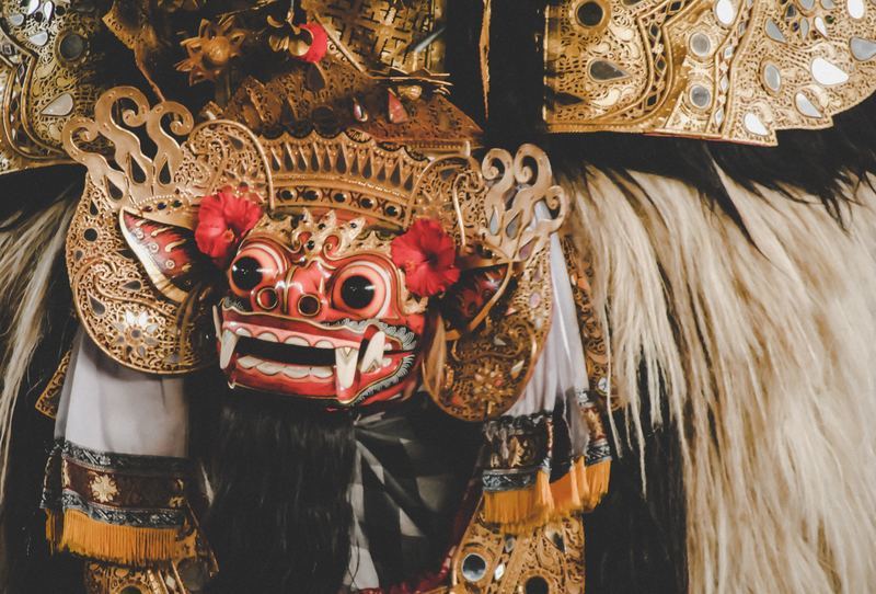 Bom Ano, Barong!
