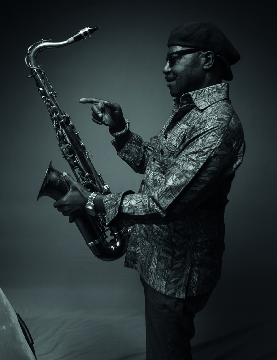 Gyedu-Blay Ambolley – cancelado!