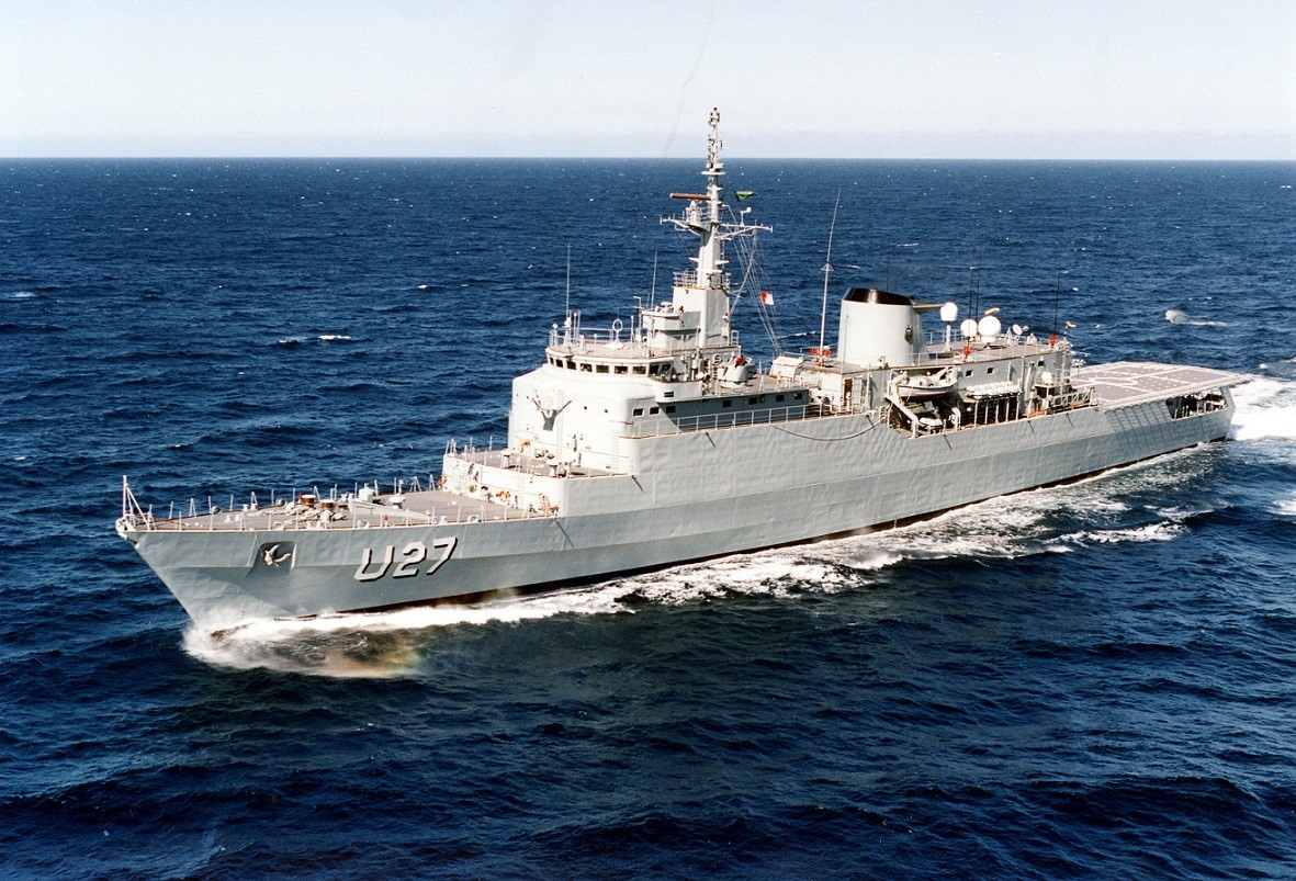 Navio-Escola NE Brasil