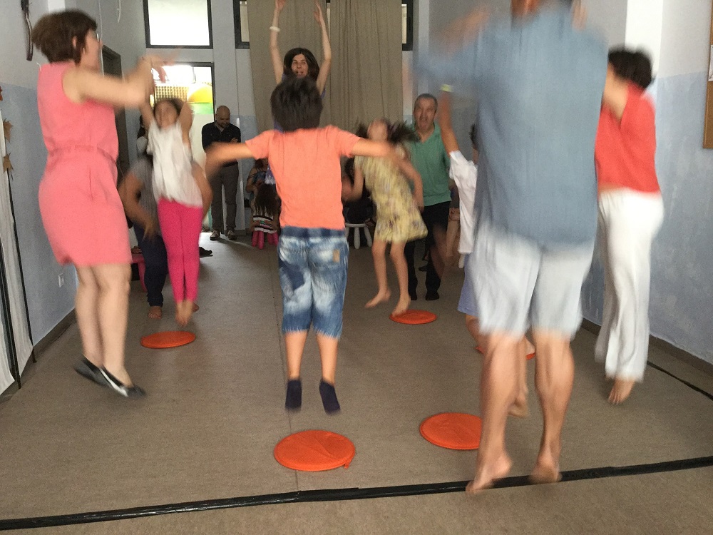 Mousikar fora de portas