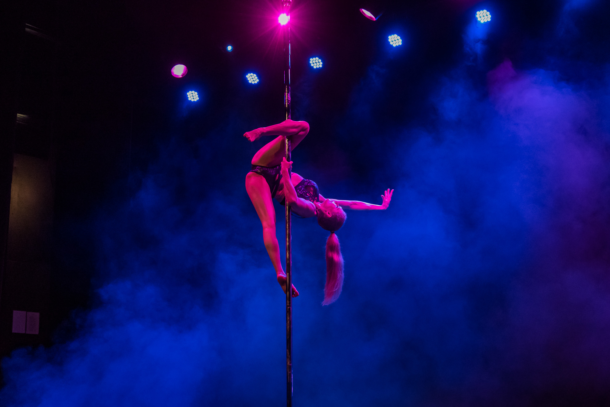 Pole Night Lx