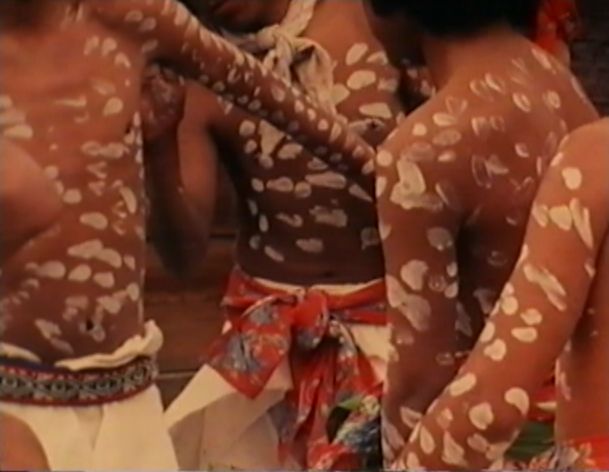 Amérika: Gestos Cinematográficos para Reencantar o Mundo