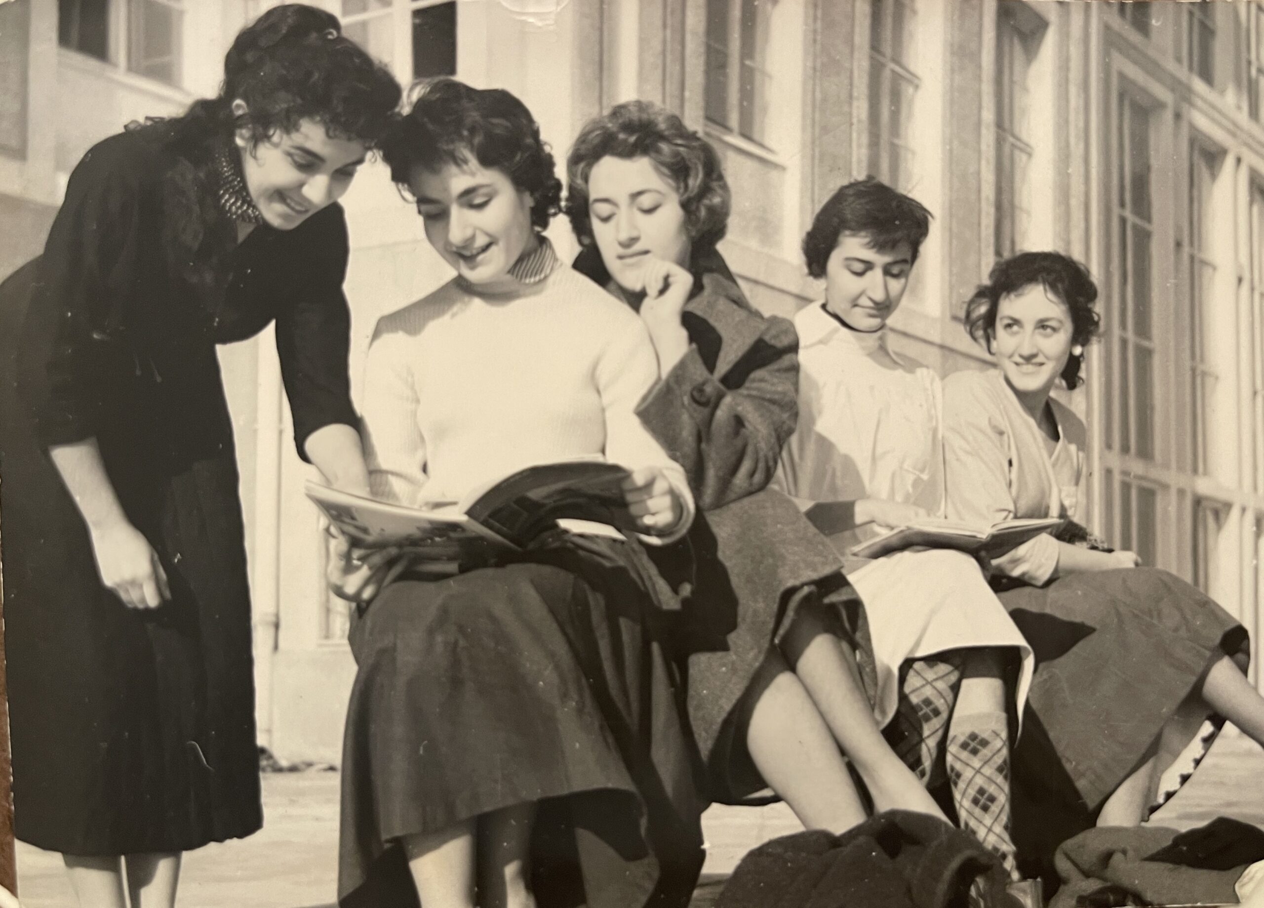 Modernist Women Interior Designers and Artists