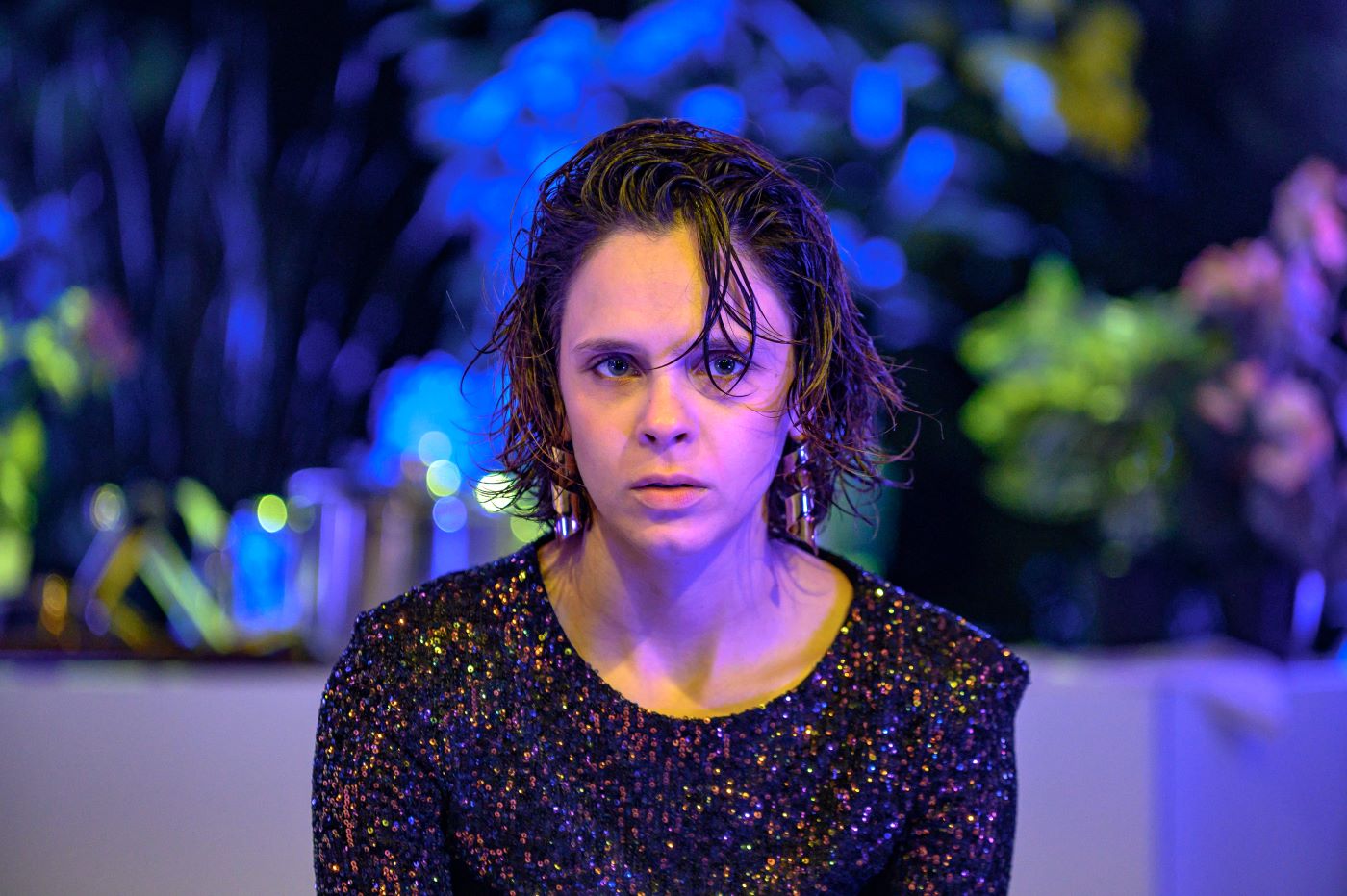 Dentro da gaiola só se esvoaça